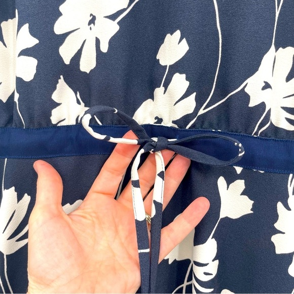 Brooks Brothers Sleeveless Floral Dress – Tie Waist, Full Skirt – Size 12 - Picture 3 of 13